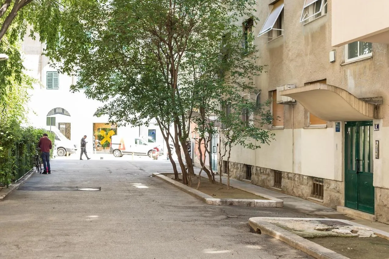 Down Town Apartment Split 0*,  Croatia
